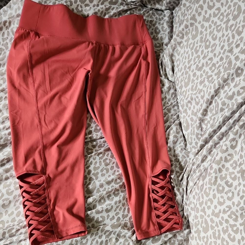 Lane Bryant - Livi Active Coral Capri Leggings